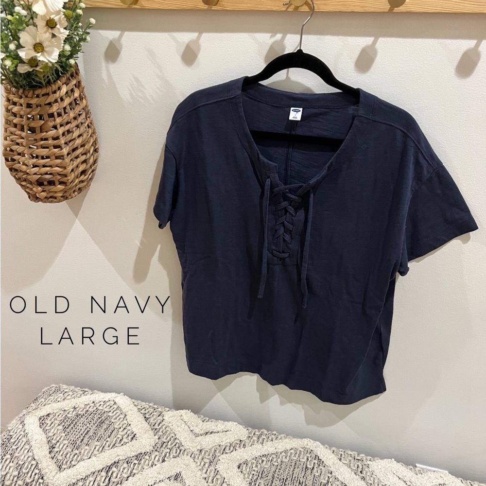 Old Navy- Navy tee